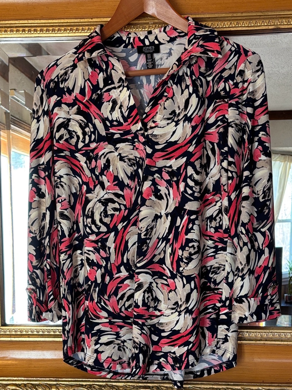 Jones New York Navy & Pink Top - Size M